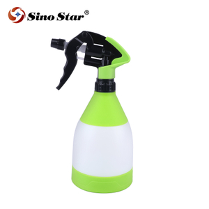 Manufacturers Trigger Spray Bottle for Car Care 500ml Chemical Resistant Mist Nozzle Sprayer SP00813